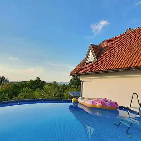 Mira Villa