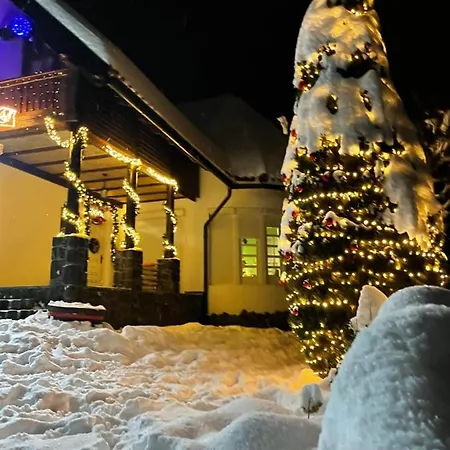 Mira Villa