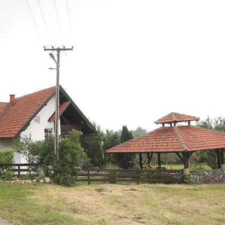 Mira Villa