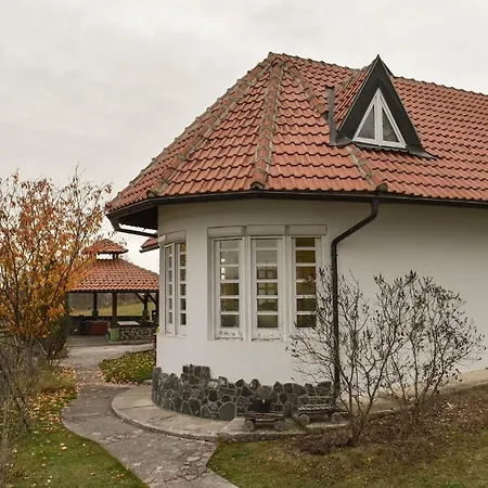 Villa Mira *